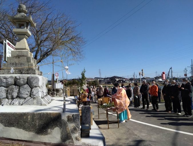 秋葉山の常夜灯、落慶